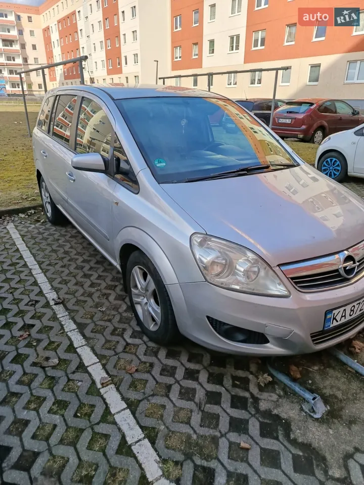 2010 Opel Zafira - мініатюра 15