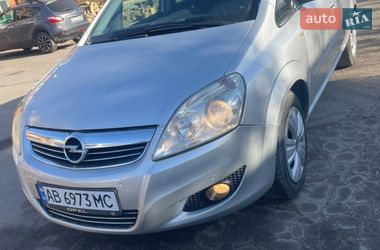 Минивэн Opel Zafira 2009 в Виннице