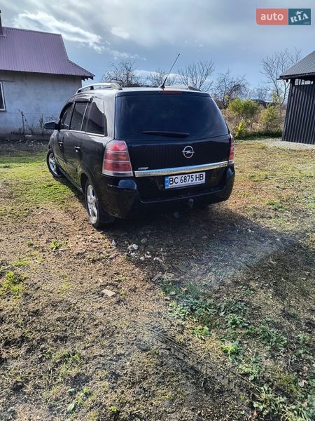 Мінівен Opel Zafira 2006 в Тлумачі