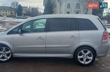 Минивэн Opel Zafira 2007 в Лубнах