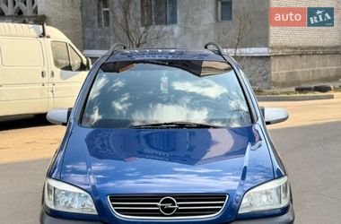 Минивэн Opel Zafira 2001 в Могилев-Подольске