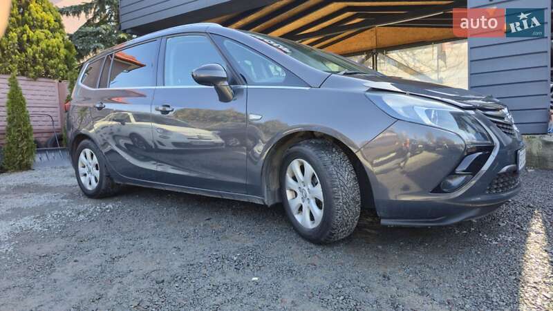 Микровэн Opel Zafira 2015 в Львове