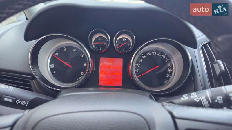 Микровэн Opel Zafira 2015 в Львове