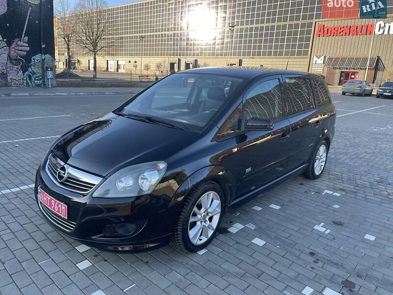 Минивэн Opel Zafira 2009 в Луцке