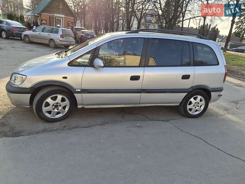 Минивэн Opel Zafira 2001 в Виннице