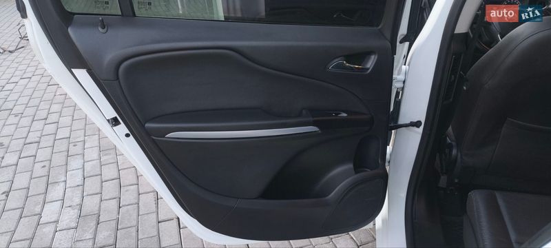 Минивэн Opel Zafira 2016 в Мукачево