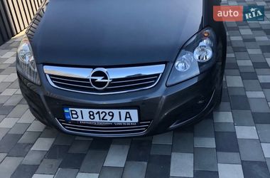 Мінівен Opel Zafira 2011 в Полтаві