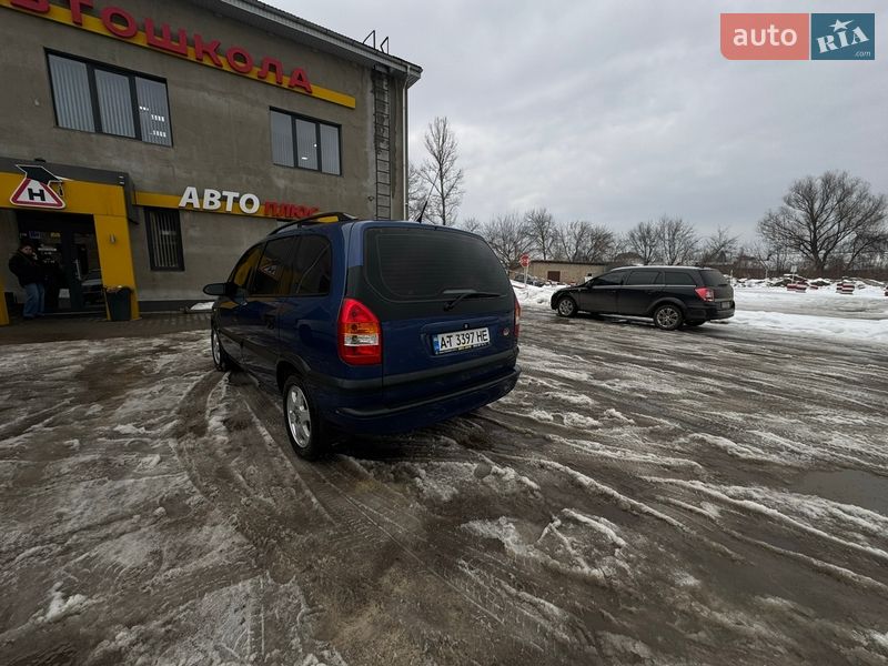 Opel Zafira 2002