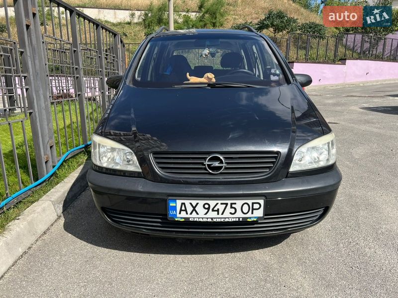 Opel Zafira 2000