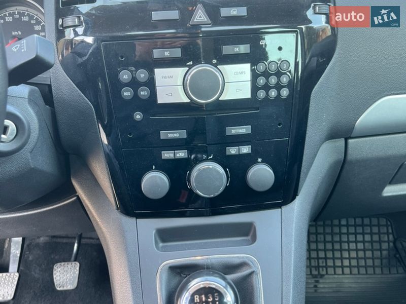 Минивэн Opel Zafira 2009 в Белой Церкви