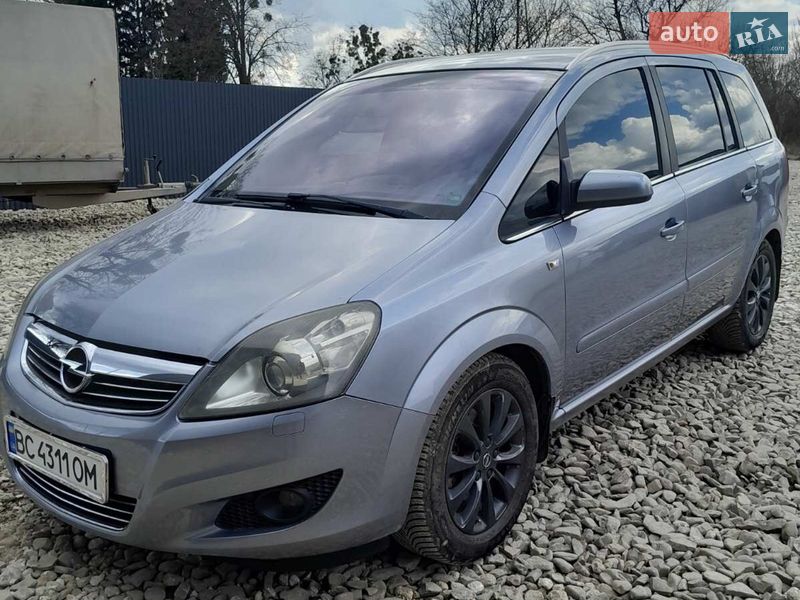 Opel Zafira 2008