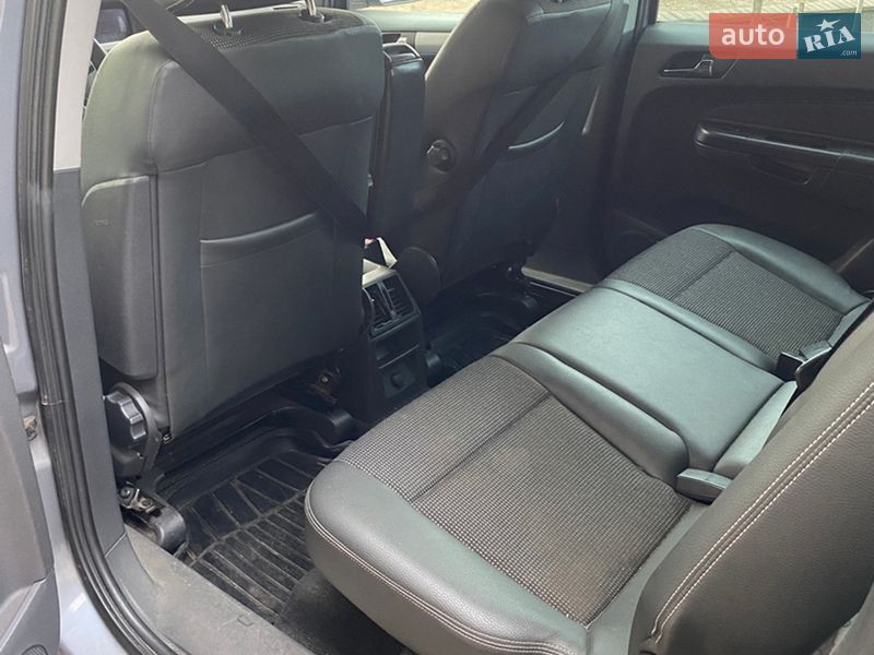 Минивэн Opel Zafira 2007 в Березному фото 7 Минивэн Opel Zafira 2007 в Березному