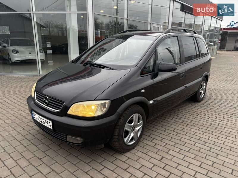 Минивэн Opel Zafira 2000 в Полтаве