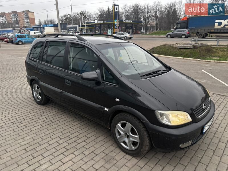 Минивэн Opel Zafira 2000 в Полтаве