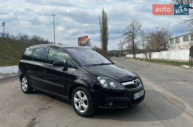 Мінівен Opel Zafira 2005 в Первомайську