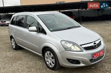 Минивэн Opel Zafira 2013 в Калуше