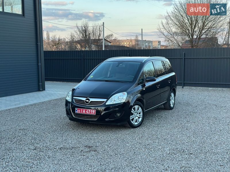 Минивэн Opel Zafira 2009 в Коростене фото 12 Минивэн Opel Zafira 2009 в Коростене