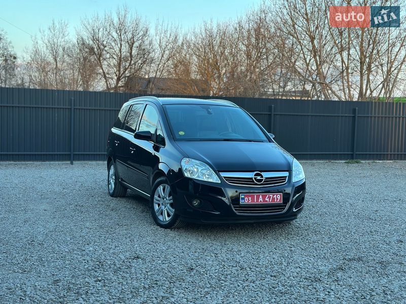 Минивэн Opel Zafira 2009 в Коростене фото 17 Минивэн Opel Zafira 2009 в Коростене