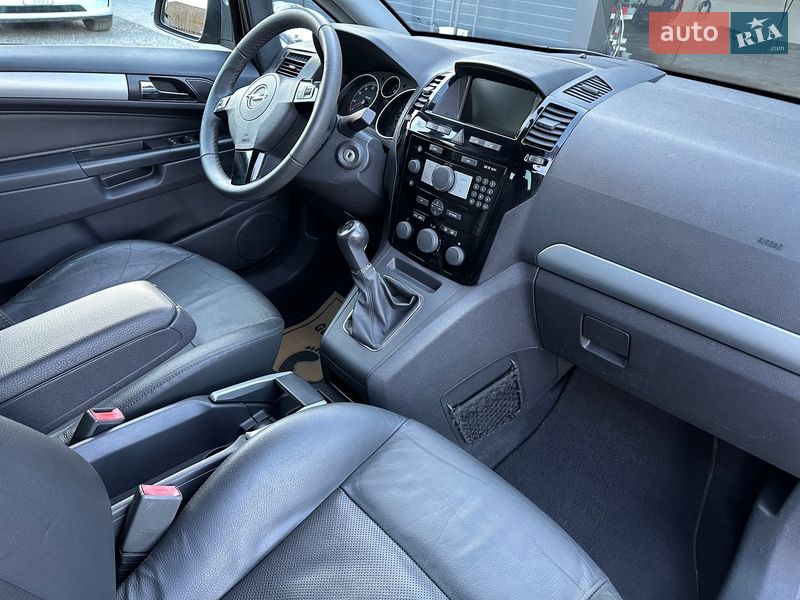 Минивэн Opel Zafira 2009 в Коростене фото 29 Минивэн Opel Zafira 2009 в Коростене