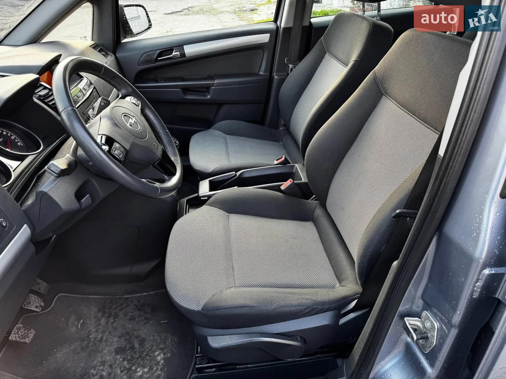 2010 Opel Zafira - мініатюра 34
