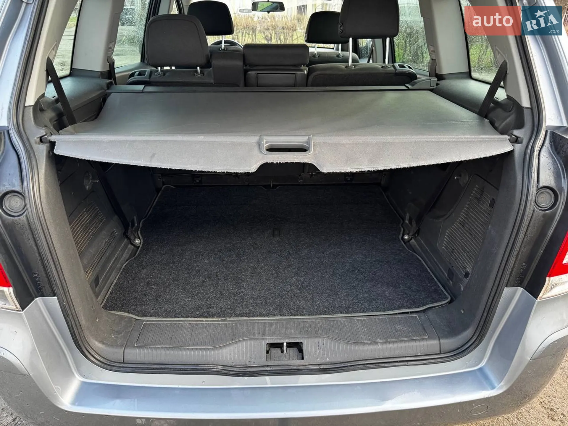2010 Opel Zafira - мініатюра 26