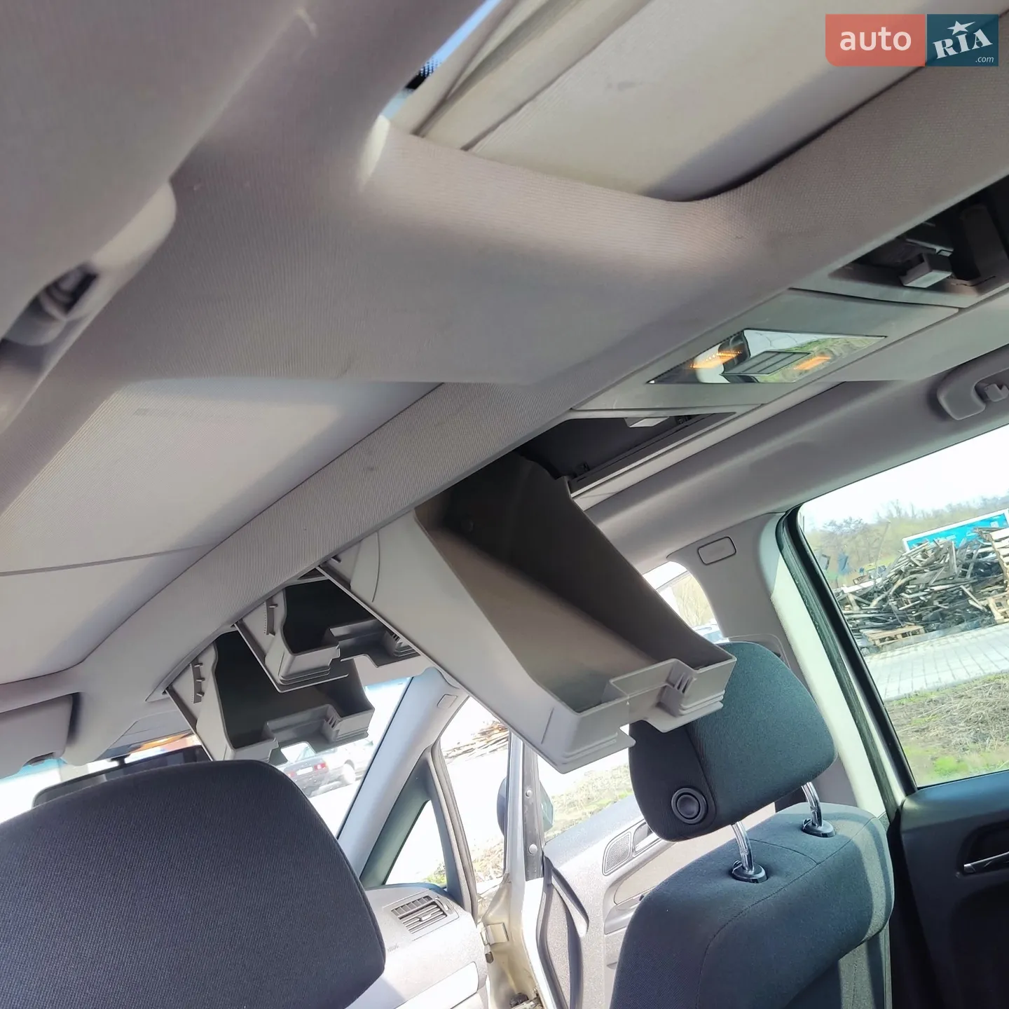 2010 Opel Zafira - мініатюра 22