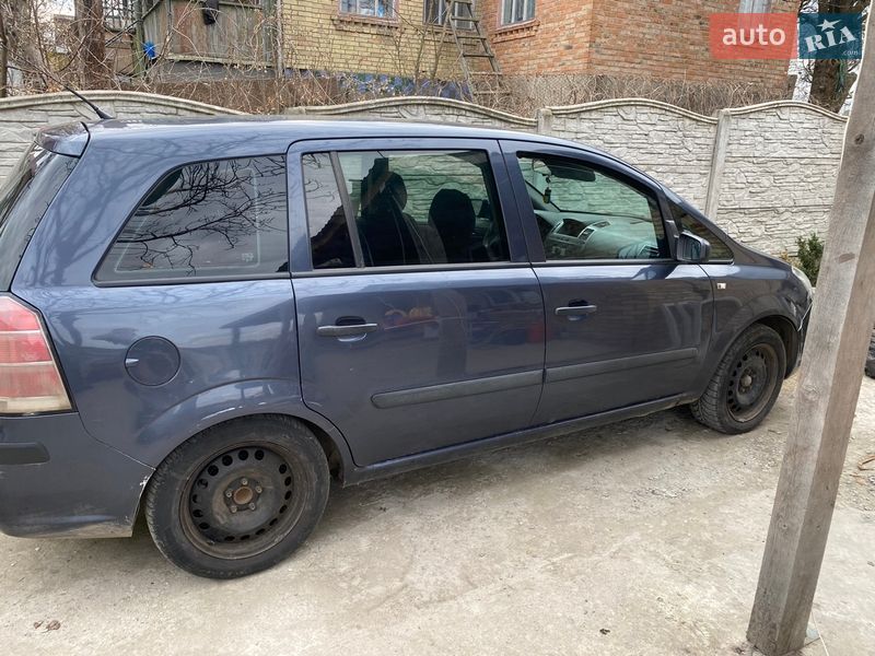 Минивэн Opel Zafira 2006 в Киеве фото 4 Минивэн Opel Zafira 2006 в Киеве