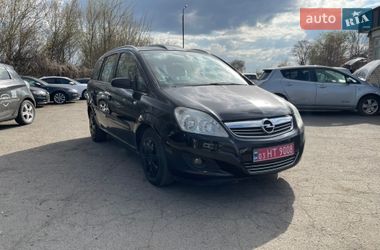 Мінівен Opel Zafira 2008 в Луцьку