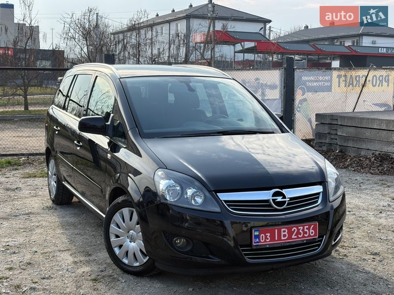 Мінівен Opel Zafira 2011 в Білій Церкві