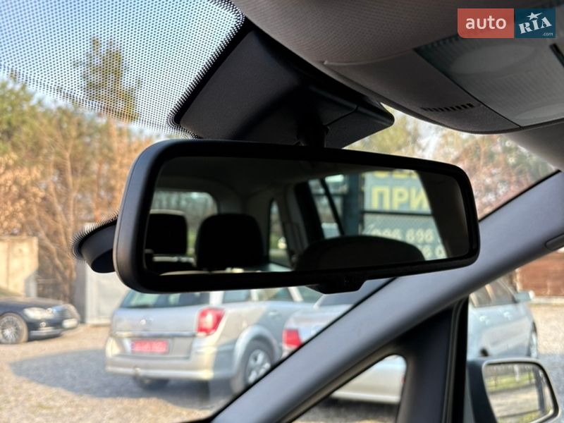 Мінівен Opel Zafira 2011 в Білій Церкві