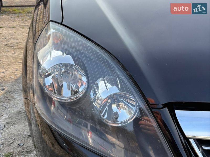 Мінівен Opel Zafira 2011 в Білій Церкві