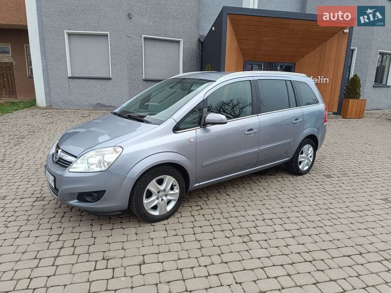 Opel Zafira 2008