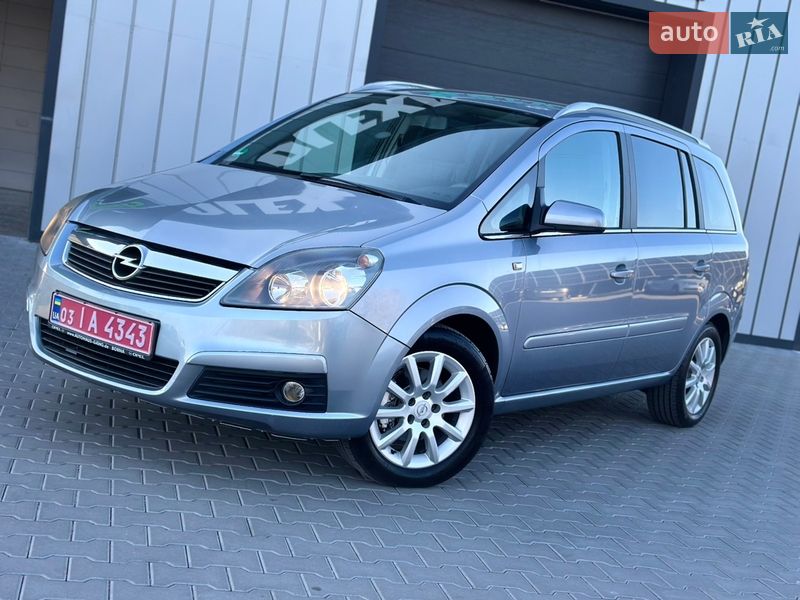 Минивэн Opel Zafira 2006 в Владимире