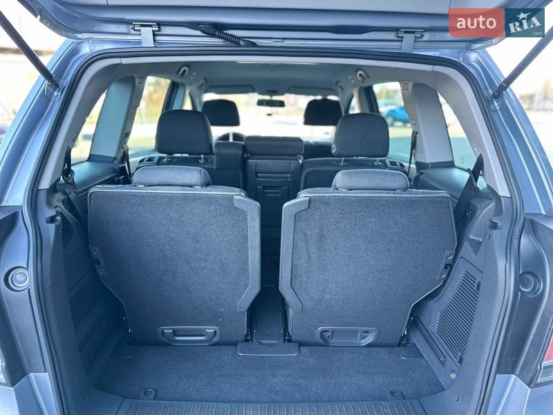Минивэн Opel Zafira 2006 в Владимире
