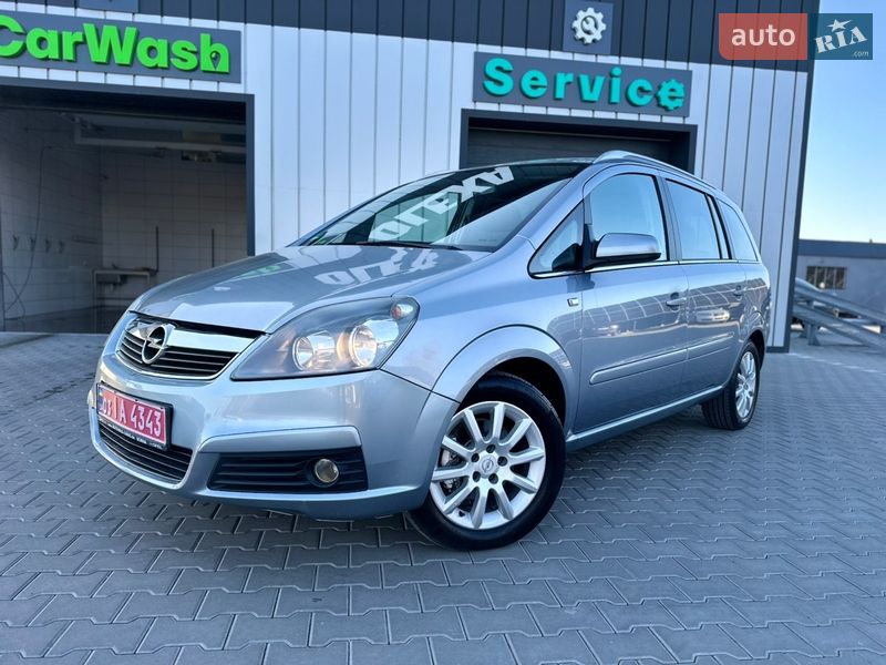 Минивэн Opel Zafira 2006 в Владимире