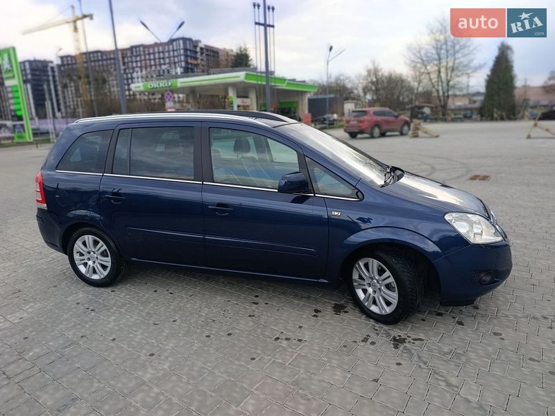 Минивэн Opel Zafira 2011 в Ивано-Франковске фото 12 Минивэн Opel Zafira 2011 в Ивано-Франковске