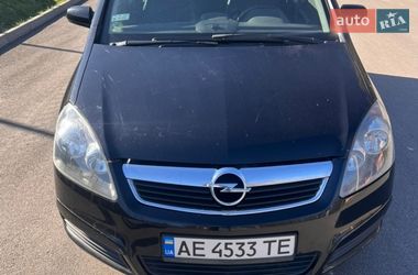Мінівен Opel Zafira 2006 в Верхньодніпровську