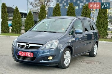 Минивэн Opel Zafira 2011 в Киеве