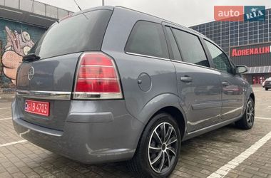Минивэн Opel Zafira 2008 в Луцке