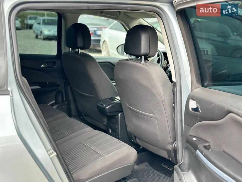 Минивэн Opel Zafira 2011 в Харькове фото 8 Минивэн Opel Zafira 2011 в Харькове