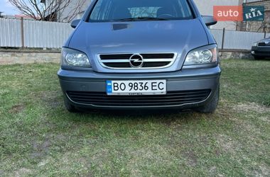 Минивэн Opel Zafira 2005 в Великой Березовице