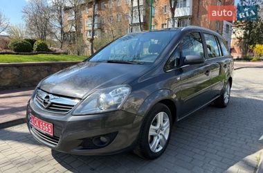Минивэн Opel Zafira 2009 в Могилев-Подольске