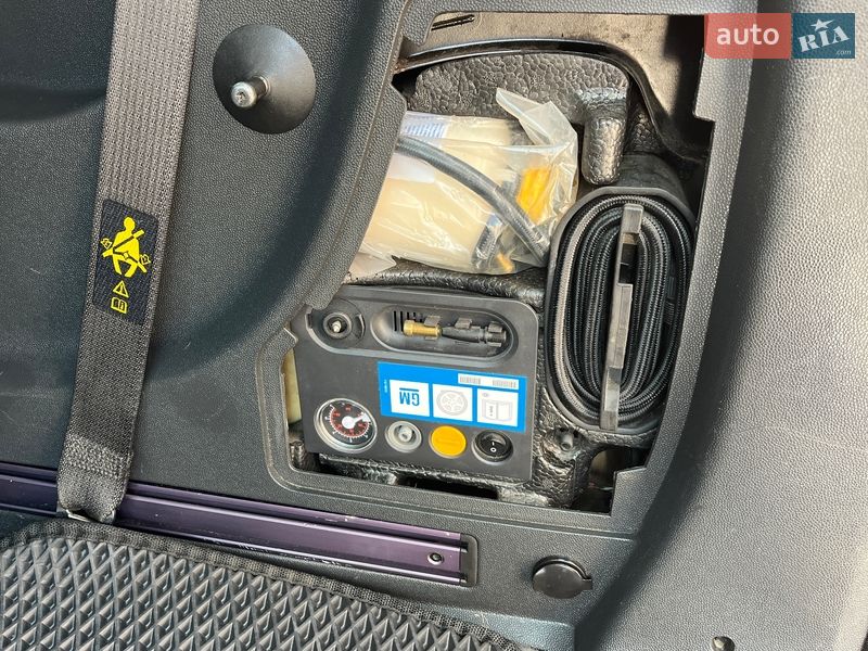 Минивэн Opel Zafira 2012 в Сумах