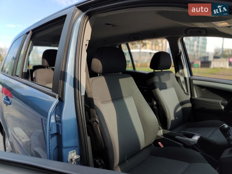 Минивэн Opel Zafira 2007 в Киеве фото 31 Минивэн Opel Zafira 2007 в Киеве