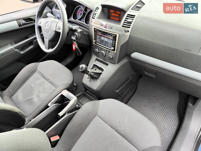 Минивэн Opel Zafira 2007 в Киеве фото 50 Минивэн Opel Zafira 2007 в Киеве