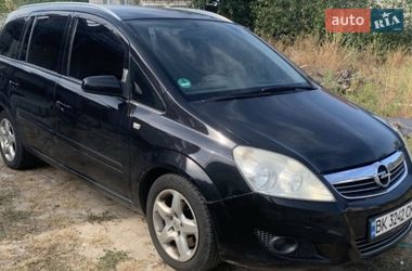 Минивэн Opel Zafira 2008 в Броварах