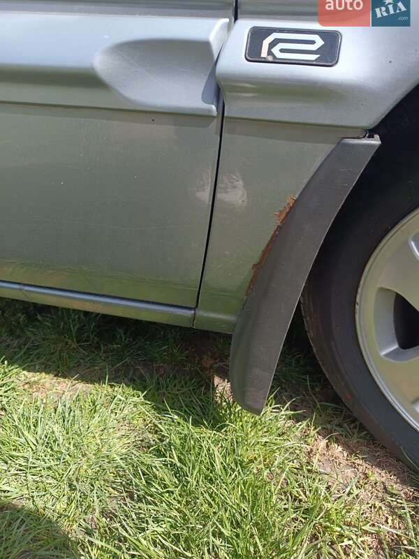 Мінівен Opel Zafira 2004 в Косові