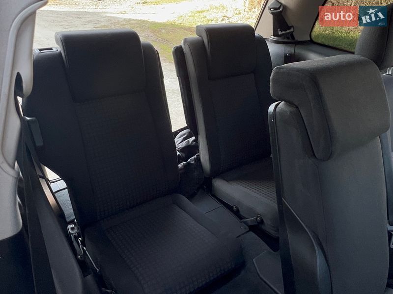 Мінівен Opel Zafira 2003 в Теребовлі фото 17 Мінівен Opel Zafira 2003 в Теребовлі