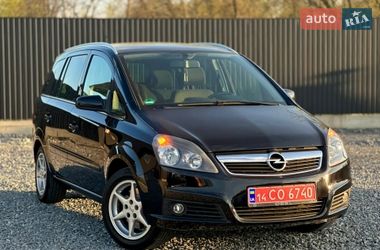 Мінівен Opel Zafira 2011 в Дрогобичі
