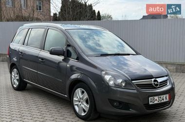 Мінівен Opel Zafira 2011 в Коломиї